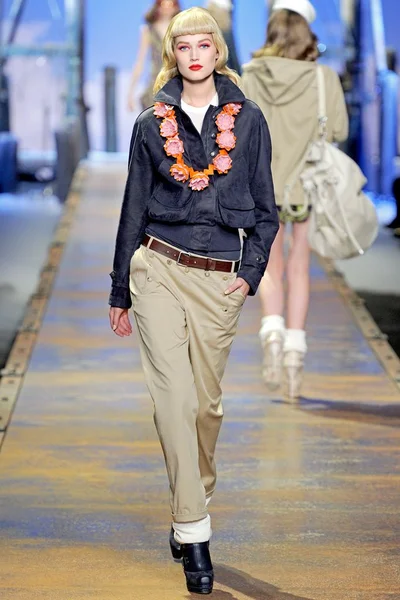 Look 6
